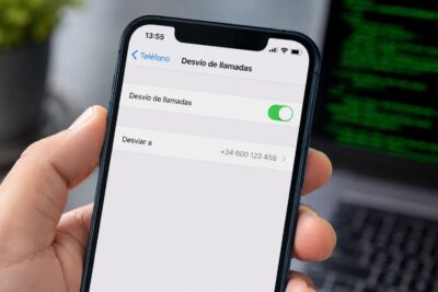 Com detectar el desviament de trucades al teu mòbil iPhone mostrando la opción de desvío de llamadas activada para comprobar si el móvil ha sido hackeado