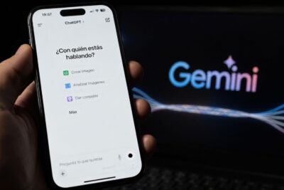 La privacitat a internet en perill amb les noves tecnologies ChatGPT y Gemini en un smartphone tras descubrirse que varios chatbots de IA mostraban teléfonos reales de particulares.