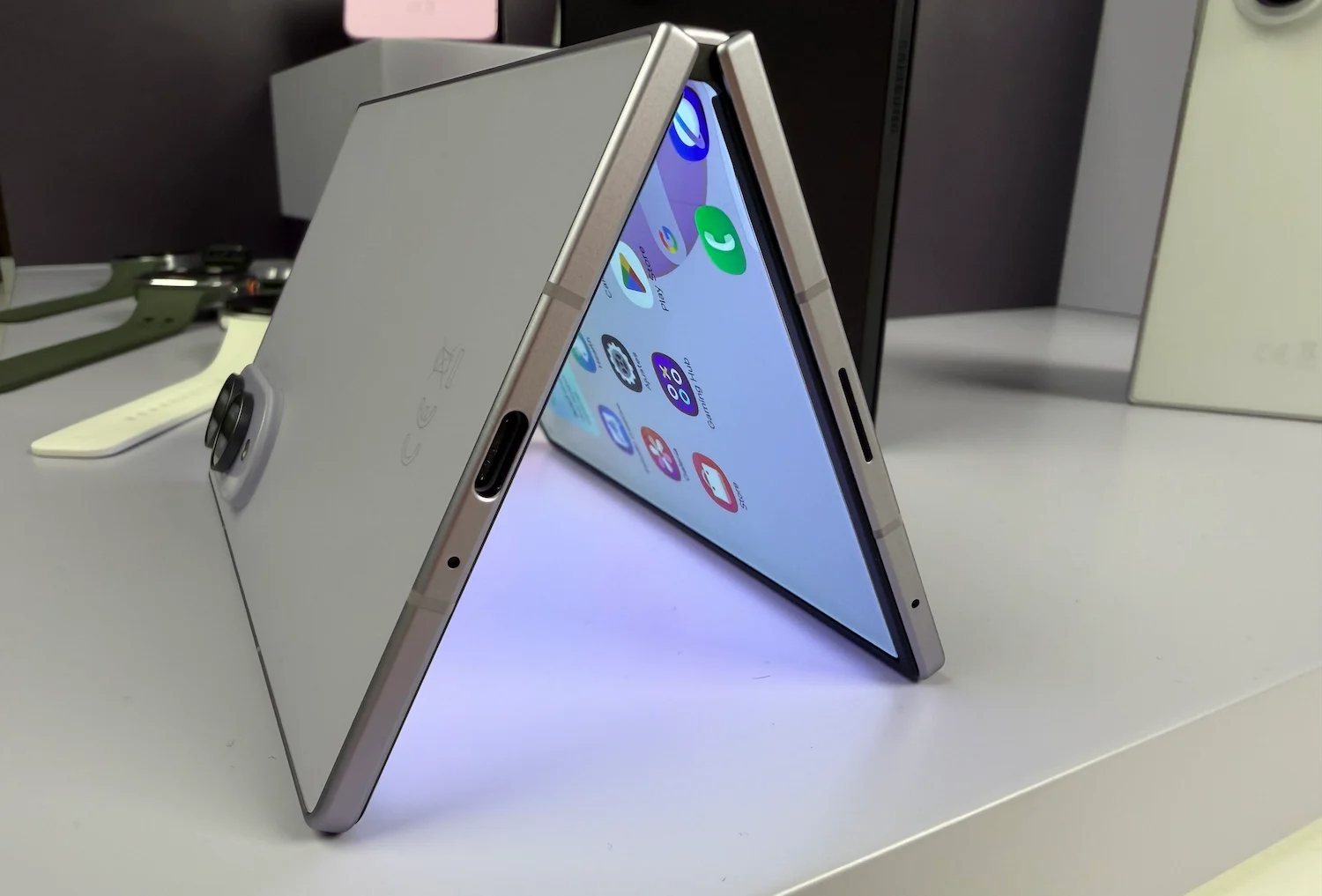 Samsung Galaxy Z Fold8 Ultra: Característiques
